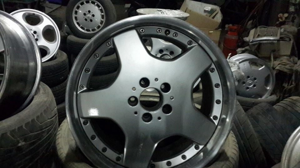 ล้อแท้ AMG st1 18" 8.r10 ขายตามสภาพนะคับ