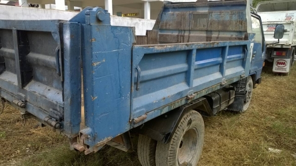 TOYOTA BU61  เครื่อง11B เกียร์สั้น รถสภาพดี รถห้างแท้....