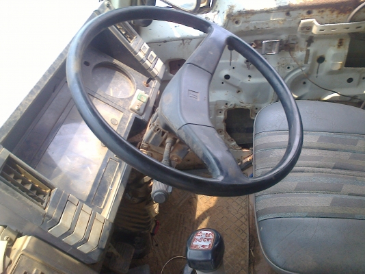 ขายด่วนรถสิบล้อหลงFN527TDชีL0215ดรั้มเครือง195แรงม้า