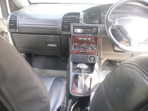 ขายรถ CHEVROLET ZAFIRA 2.2 Airbag2 ABS 2002 ออโต้ ติดแก็สLPGหัวฉีด ขาย 222.000 บาท