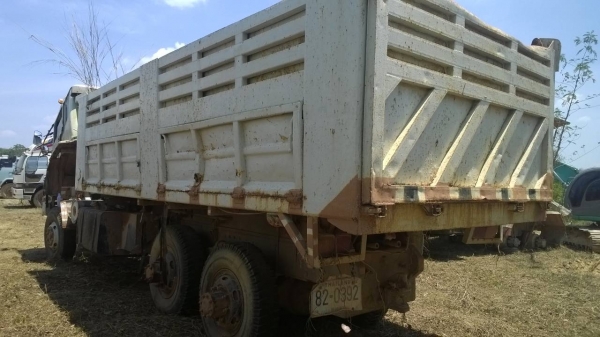 1้0ล้อดั้ม HINO 260แรง คัสซีZM303 วางเครื่องK13D เล่มพร้อม ม.79 เอาไปเก็บงานใหม่เลย...ขายตามสภาพ