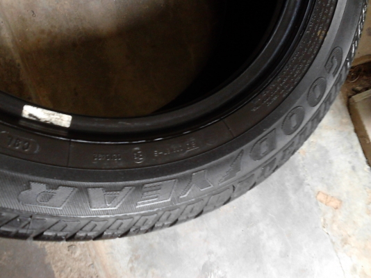 GOODYEAR EAGLE NCT5  มีชุด 4 เส้น  TEL.081-427-3941