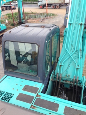 ขายรถแบคโฮเก่าญี่ปุ่น Kobelco SK200-6ES (YN10)