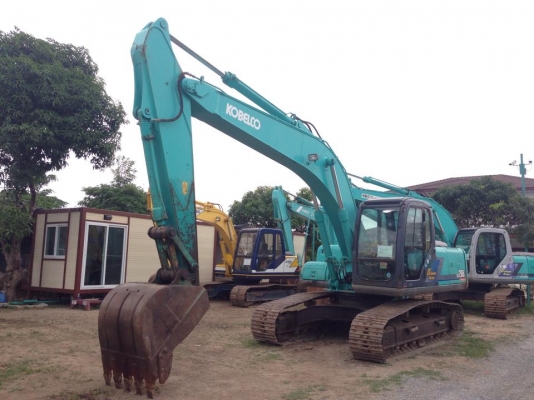 ขายรถแบคโฮเก่าญี่ปุ่น Kobelco SK200-6ES (YN10)