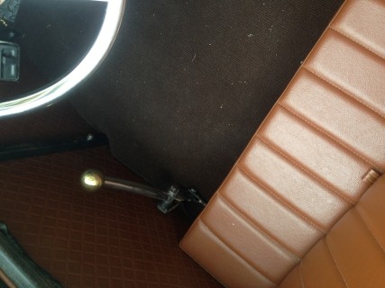 ขายรถคลาสสิคน่ารักๆ 1 คันคับ ขายรถคลาสสิคน่ารักๆ 1 คันคับ