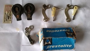 หัวนกกระจอกและทองขาวแท้ เครื่อง HURRICANE USA แท้ 2ชุด ราคายกสองชุด 2,200 บาทอยู่กรุงเทพฯ ลาดพร้าว/โชคชัย4 ค่ะ บาท สนใจคุยต่อรอง ติดต่อคุณสุวัฒน์ 0837310899