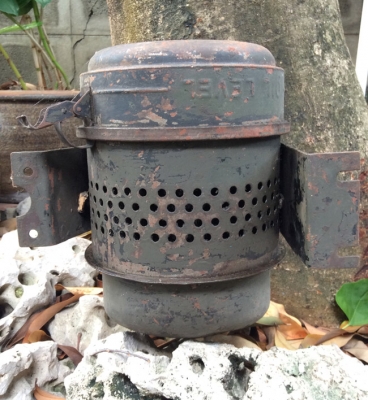 เครื่องกรองอากาศชนิดเปียก ใช้น้ำมันเครื่องเป็นตัวดักฝุ่นละออง ของแท้ USA ใช้สำหรับรถเครื่อง HURRICANE ราคา 2,000 บาท อยู่กรุงเทพฯ ลาดพร้าว/โชคชัย4 ค่ะ บาท สนใจคุยต่อรอง ติดต่อคุณสุวัฒน์ 0837310899