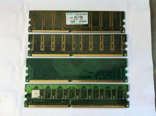ขาย แรม DDR256 ใช้งานปกติ มี 4 ตัว ตามภาพ ตัวละ 99 เอาหมด 4 ตัว 350 สามพราน นครปฐม