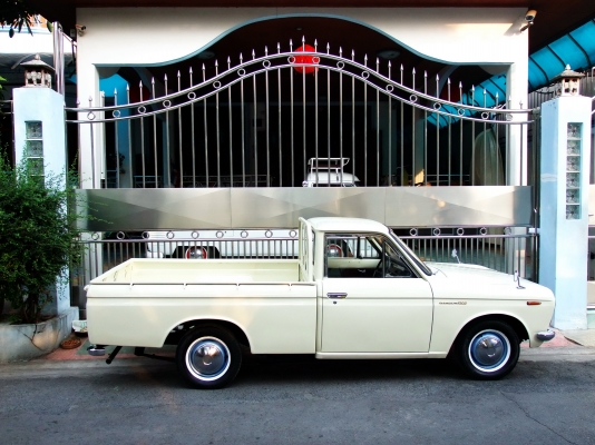 >>> Datsun 521 <<< >>> Datsun 521 <<<