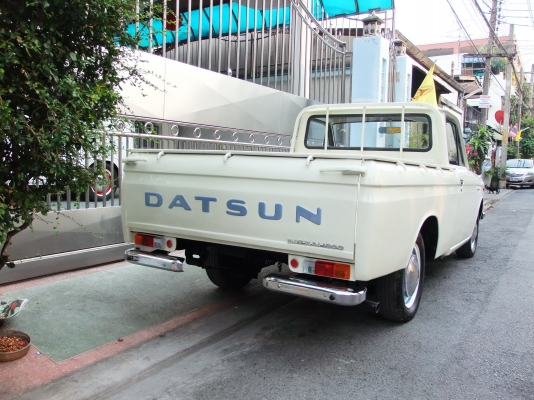 >>> Datsun 521 <<< >>> Datsun 521 <<<