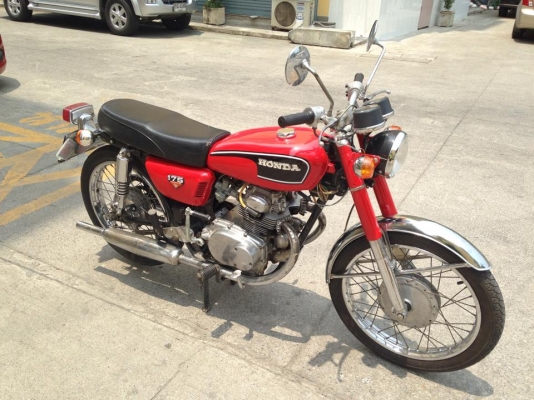 ขาย CB175 สักคัน ทะเบียนพร้อมโอนครับ ถูกๆ