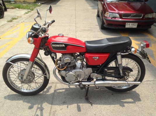 ขาย CB175 สักคัน ทะเบียนพร้อมโอนครับ ถูกๆ