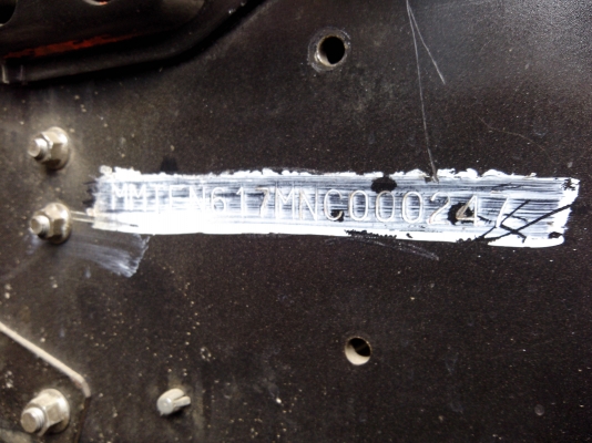 ต้องการขายรถเครน ยูโร 2 ปี 51 เพลาเดียว (พร้อมระบบลากลูก) ต้องการขายรถเครน ยูโร 2 ปี 51 เพลาเดียว (พร้อมระบบลากลูก)