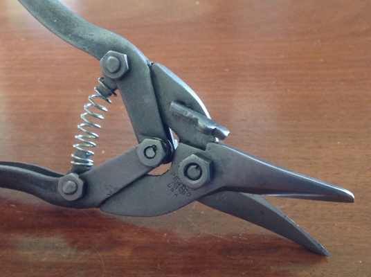 กรรไกรตัดโลหะโบราณ แบบตัดตรง Pentco #T85 กรรไกรตัดโลหะโบราณ แบบตัดตรง Pentco #T85