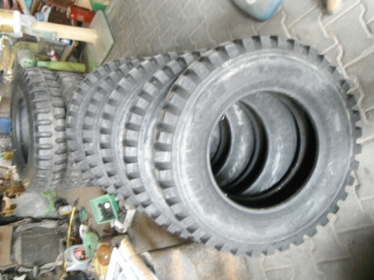 ยางใหม่รถจี๊ป 700 ขอบ 16 เกรด A