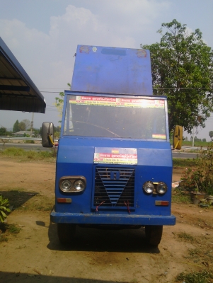 ขายอีแต๋นดั้มสวยๆครับ