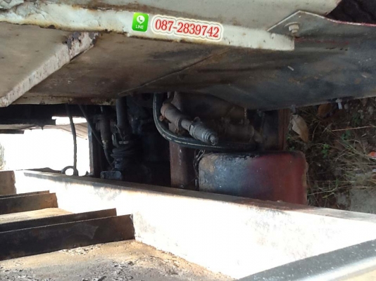 ขายรถบรรทุก 6 ล้อ ท้ายลาดไม่มีทะเบียน