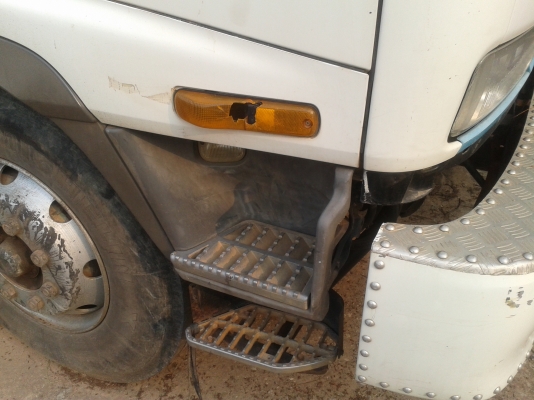 ขายด่วนรถ6ล้อDAGAเครือง195แรงรถตู้แห้ง4บานติดNGV7.5ม