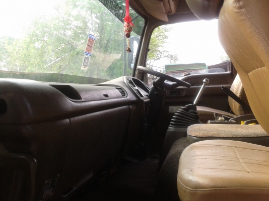 ขายด่วนรถ6ล้อDAGAเครือง195แรงรถตู้แห้ง4บานติดNGV7.5ม