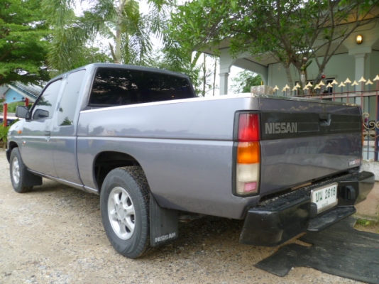 ขายนิสสัน บิ๊กเอ็มแค๊ป จอโค้ง รุ่นพิเศษ ราคา 150000 บาท
