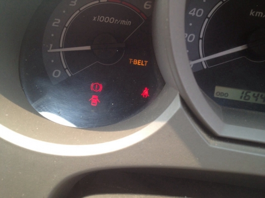 ขายครับวีโก้4ประตูปี53ไม่เคยเครียสีเดิมๆไมล์แท้ขายที่445000 ขายครับวีโก้4ประตูปี53ไม่เคยเครียสีเดิมๆไมล์แท้ขายที่445000