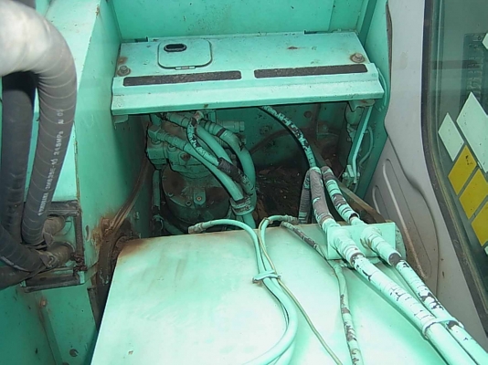 ขายรถแบคโฮเก่าญี่ปุ่น Kobelco SK115SR-1E (YV02) มาถึงที่ร้านแล้วครับ