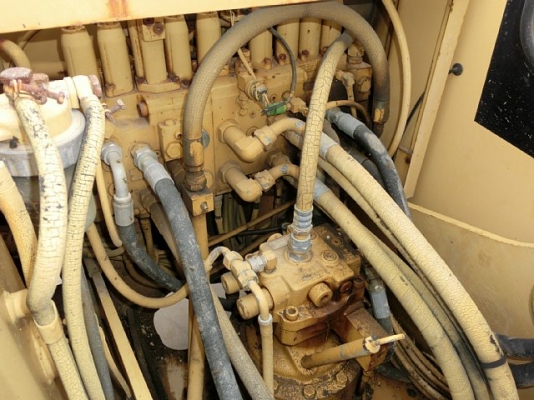 ขายด่วน CATERPILLAR 312 นำเข้าเองจากญี่ปุ่นสภาพสวยมาก เครื่องปั้มดี  ราคาคุยกันได้จ้า