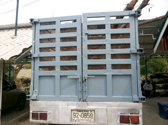 ขายรถ6ล้อติดเฮียบคีบเหล็กพร้อมใช้งาน