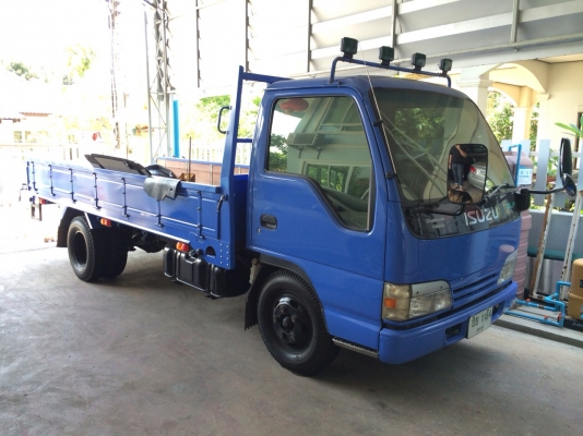 ขาย6ล้อisuzu ป้ายเขียวจดประกอบ กระจกไฟฟ้าแอร์แบค ตัวนอก