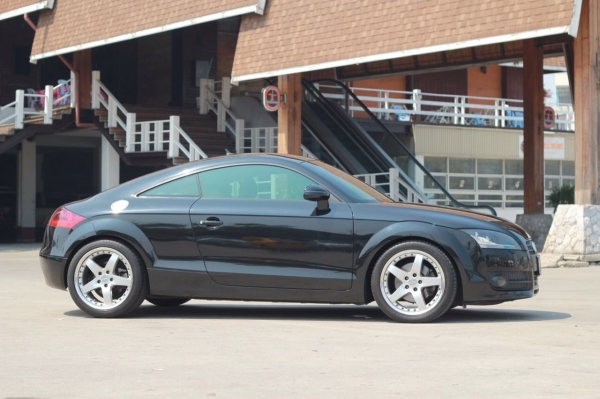 ขายด่วน Audi TT ปี 2007 รถมือเดียว สีดำ เกียร์ Auto
