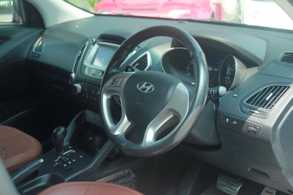 ต้องการขาย Hyundai Tucson 2.0 ปี 2014