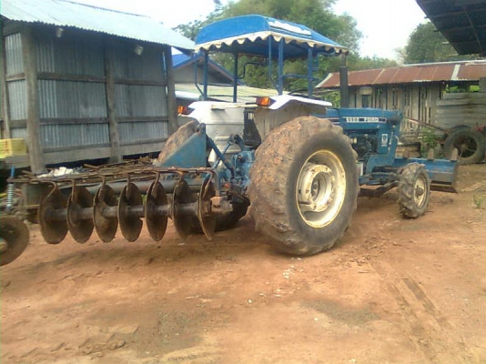 ขาย ฟอร์ด 6600 รถบ้านพร้อมใช้ มีเล่มทะเบียน