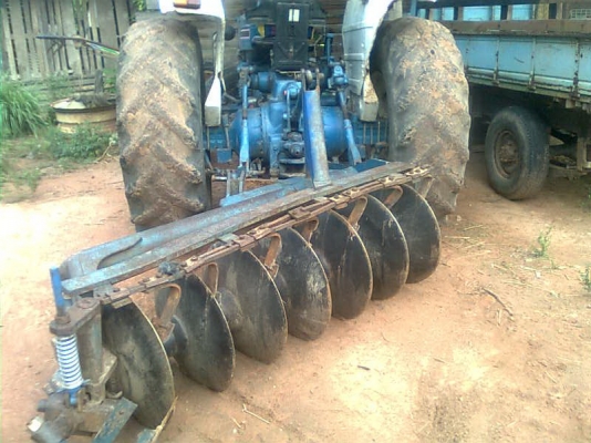 ขาย ฟอร์ด 6600 รถบ้านพร้อมใช้ มีเล่มทะเบียน