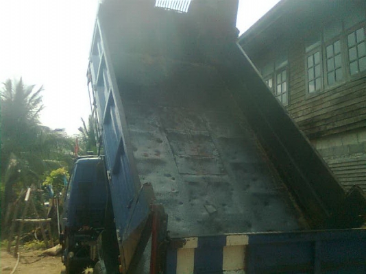 ขาย6ล้อดั้ม มิตรซู 110แรงม้า