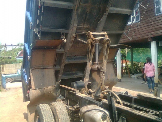 ขาย6ล้อดั้ม มิตรซู 110แรงม้า