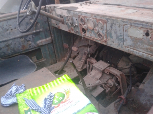 ขายรถจิ๊บทหารโปรวินเดิมตามรูป95000สำหรับนักปั้น