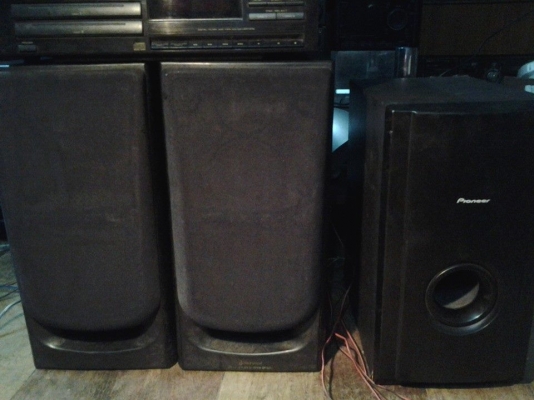 ขายลำโพงคู่หน้าของเชอร์แมน3ทางตู้ไม้1คู่กับตู้ซับไพโอเนียร์แบนพาสไม่มีขยายในตัว