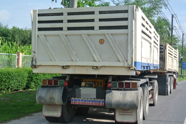 HINO Siries500 รถมือหนึ่งออกห้าง   คุณณรงศักดิ์ บ้านบางเลน นครปฐม มัดจำเรียบร้อยแล้วค่ะ