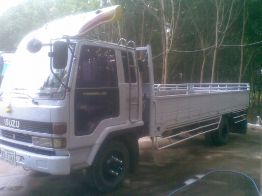 ขาย ISUZU FRR 195 แรง 6HE1 ยาว 6.00 ม. ครัชซี่สวย เครื่องเดิม เกียร์เดิม มีแอร์ เบรกทิฟฟี่ ขาย ISUZU FRR 195 แรง 6HE1 ยาว 6.00 ม. ครัชซี่สวย เครื่องเดิม เกียร์เดิม มีแอร์ เบรกทิฟฟี่