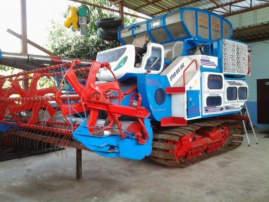 ขายรถเกี่ยวข้าว Star Big เครื่อง jo8c turbo 260 Hp (ทีมงานรถคุณภาพ)