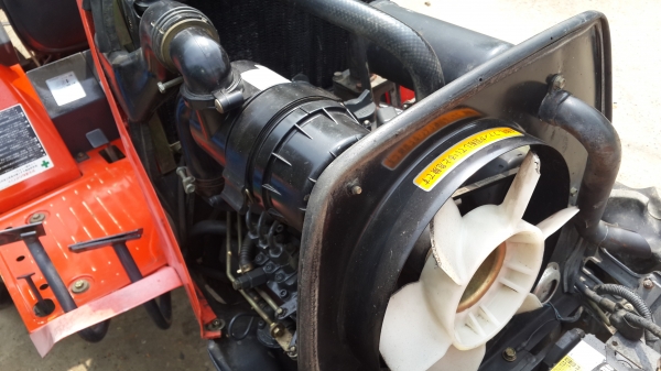 รถพรวนดิน