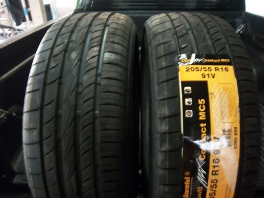 ยางใหม่ ขนาด 205-55 R16 ปี 2014 ราคาไม่แพง