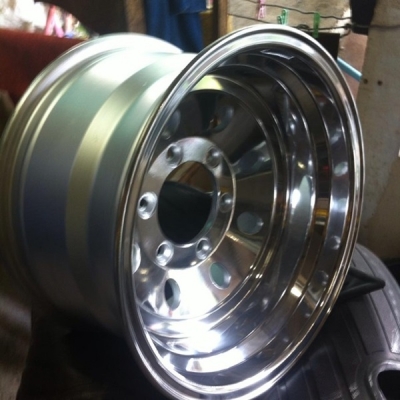 แม็กนอก ลายหยดน้ำ Australia ขอบ 15 กว้าง 8.5 แม็กนอก ลายหยดน้ำ Australia ขอบ 15 กว้าง 8.5