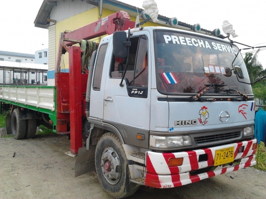 ขายรถ6ล้อ ติดเครน 5ตัน 5ปลอก