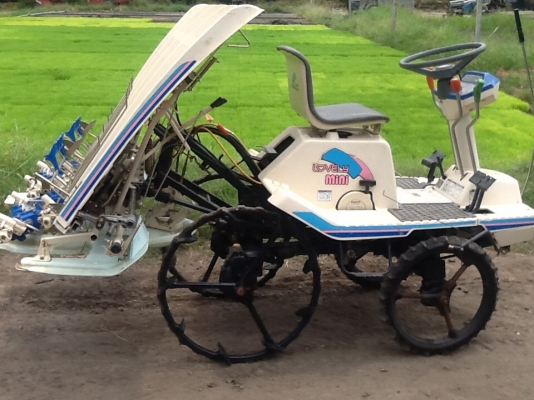 ขายรถดำนา