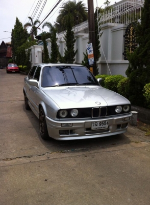 ขาย BMW 318i โฉม E30 ติดแก๊สlpg พร้อมขับ