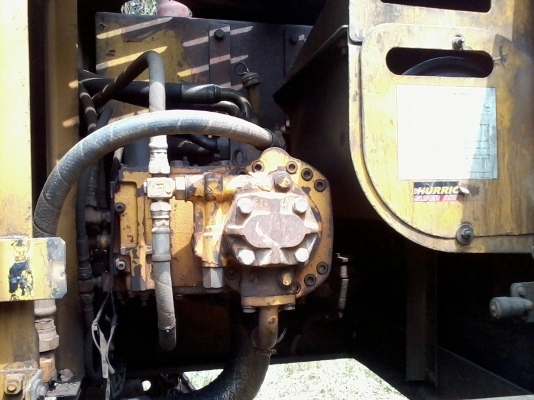 โคมัสสุ PC 200 รุ่น 5 ระบบไฟฟ้า พร้อมใช้งาน โคมัสสุ PC 200 รุ่น 5 ระบบไฟฟ้า พร้อมใช้งาน