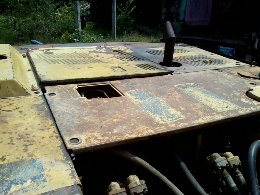 โคมัสสุ PC 200 รุ่น 5 ระบบไฟฟ้า พร้อมใช้งาน โคมัสสุ PC 200 รุ่น 5 ระบบไฟฟ้า พร้อมใช้งาน