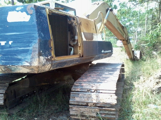 โคมัสสุ PC 200 รุ่น 5 ระบบไฟฟ้า พร้อมใช้งาน โคมัสสุ PC 200 รุ่น 5 ระบบไฟฟ้า พร้อมใช้งาน