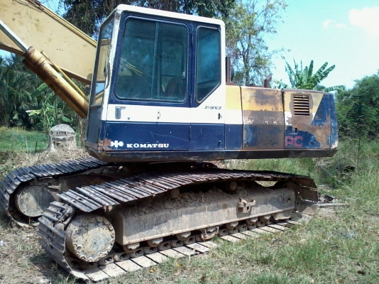 โคมัสสุ PC 200 รุ่น 5 ระบบไฟฟ้า พร้อมใช้งาน โคมัสสุ PC 200 รุ่น 5 ระบบไฟฟ้า พร้อมใช้งาน